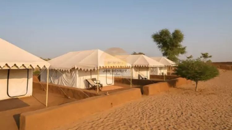 Jaisalmer, Rajasthan – Desert Camping Bliss