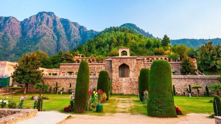 pari mahal