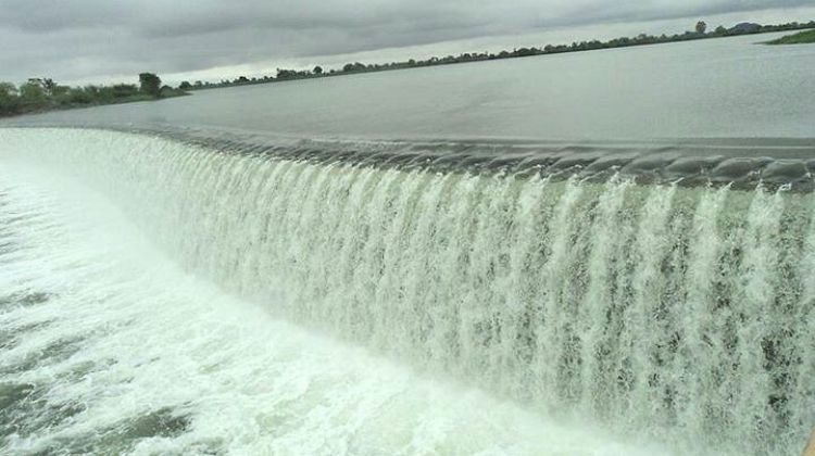 Nature’s Quiet at Parichha Dam