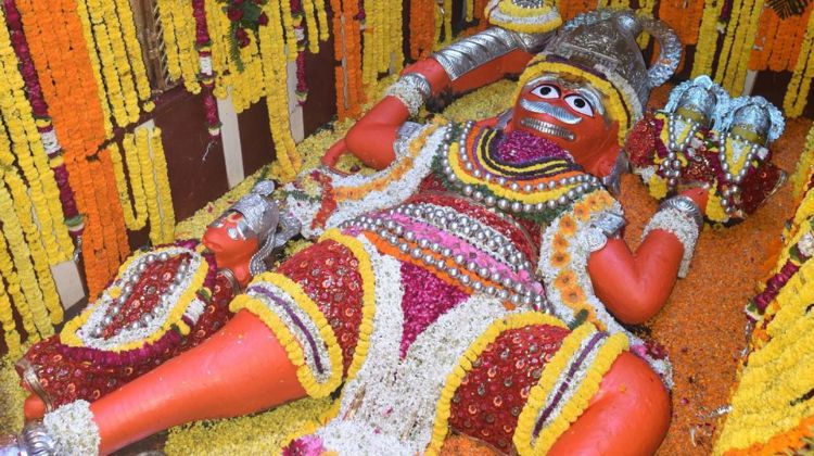 Bade Hanuman Mandir