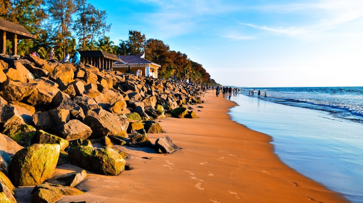 Snehatheeram Beach