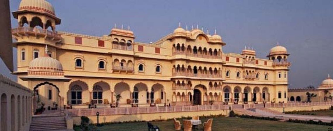 Trek to Nahargarh Fort for Sunrise