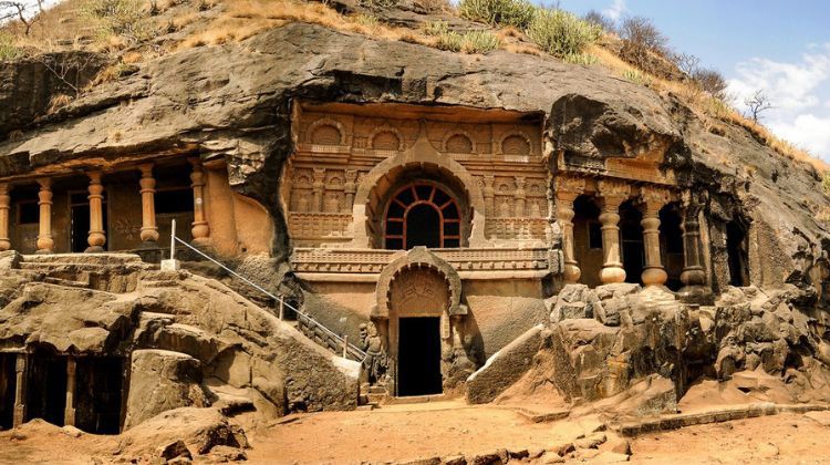 Trek to Pandavleni Caves