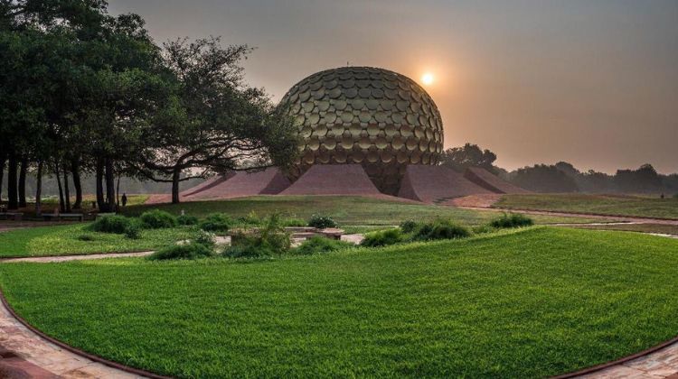 Sri Aurobindo Ashram: Meditate Your Stress Away