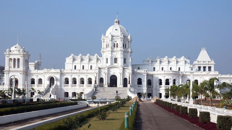 Ujjayanta Palace