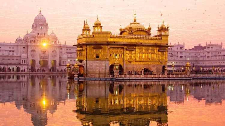 Golden Temple Early Morning