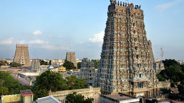 Explore the Grandeur of Meenakshi Temple, Madurai