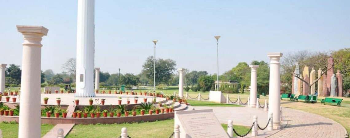 Join a Free Yoga Session at Central Park
