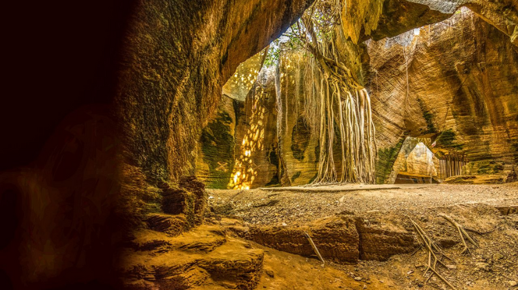 Roam The Naida Caves